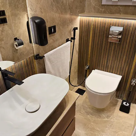 Arabella Residence 3Br - New Cairo Luxury Serviced Apartments-2